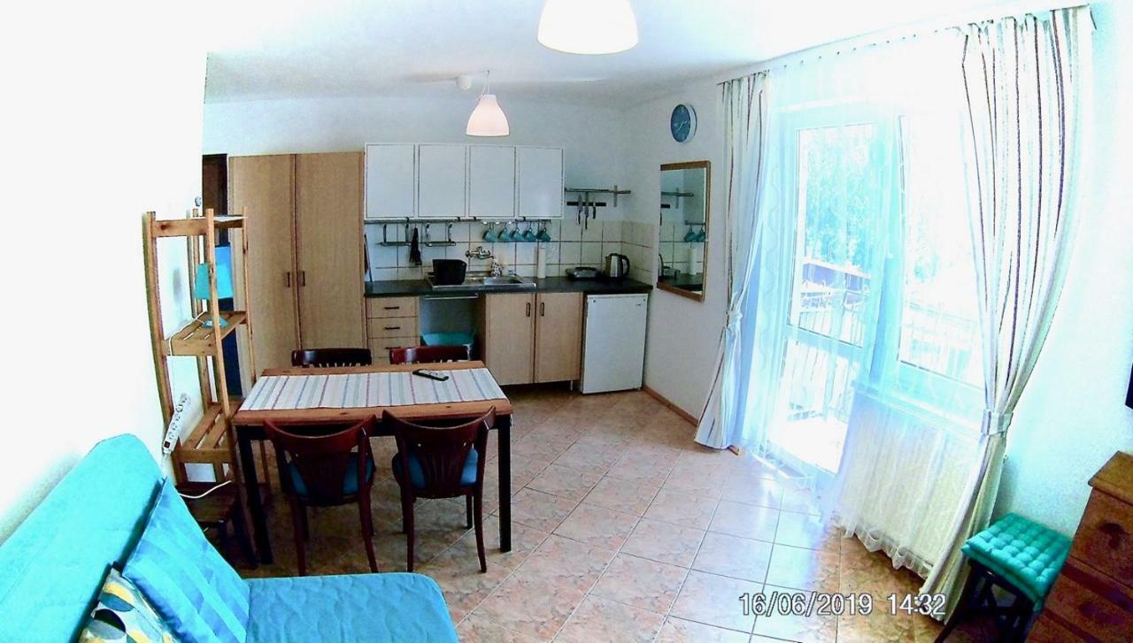 Czarny Bursztyn Apartment Dziwnowek Ngoại thất bức ảnh