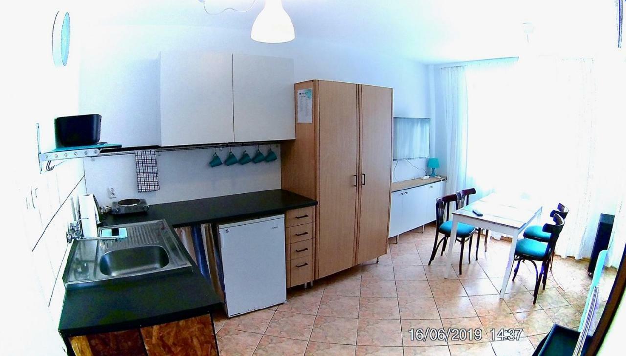 Czarny Bursztyn Apartment Dziwnowek Ngoại thất bức ảnh