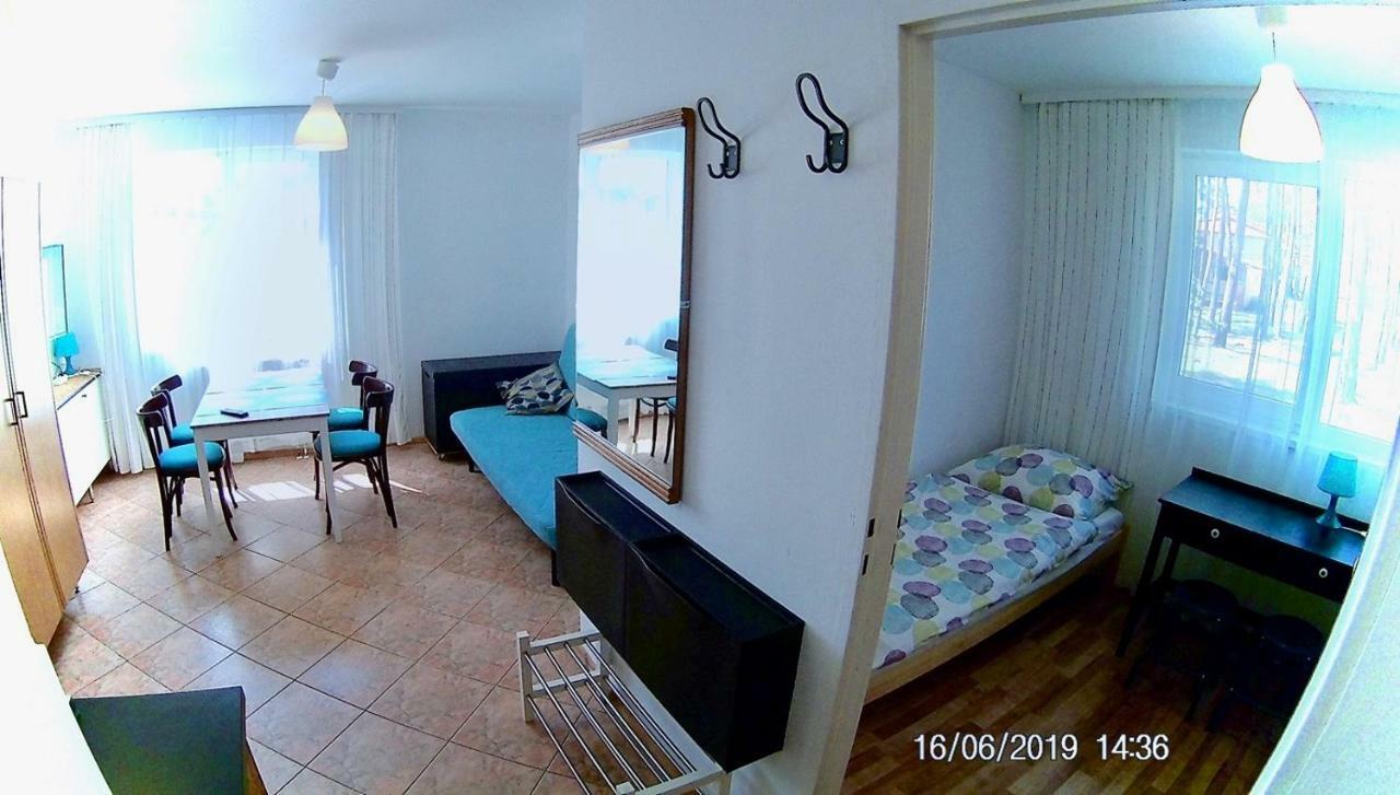 Czarny Bursztyn Apartment Dziwnowek Ngoại thất bức ảnh